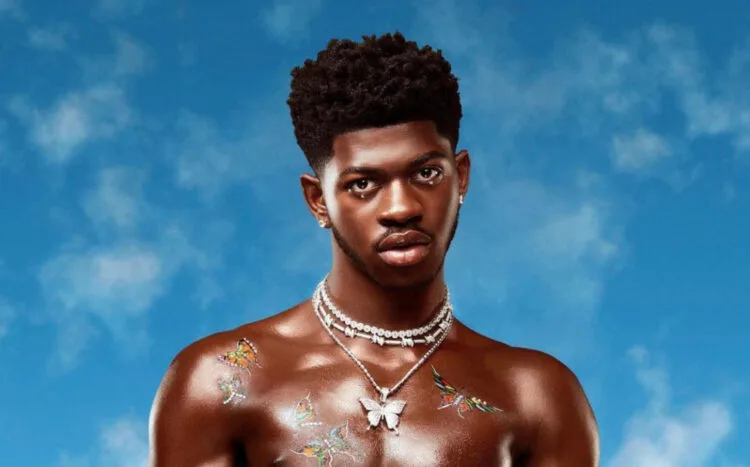 SOURCE: TWITTER (@mefeater)