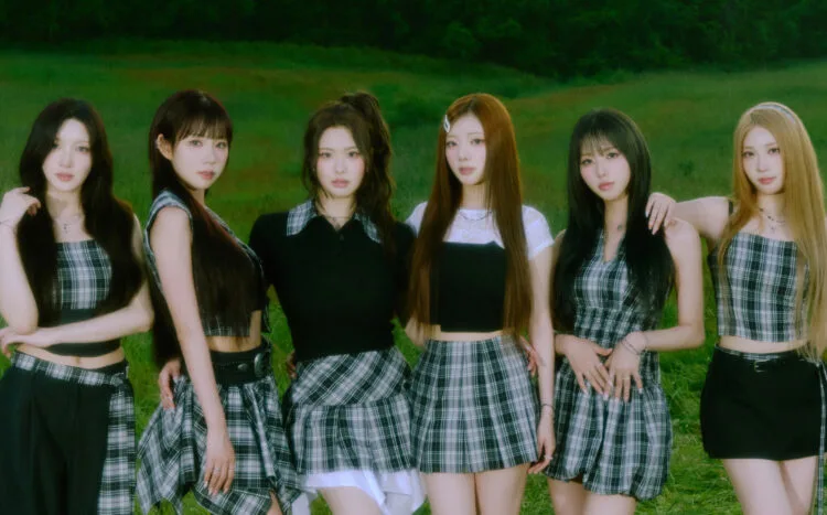 SOURCE: TWITTER (@RBW_PURPLEKISS)