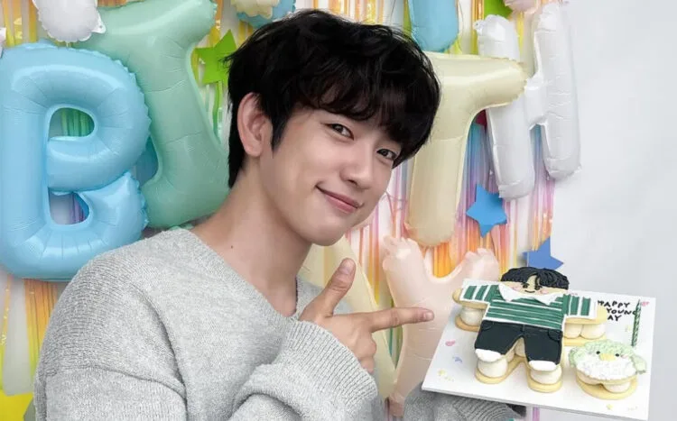 SOURCE: INSTAGRAM (@jinyoung_0922jy)