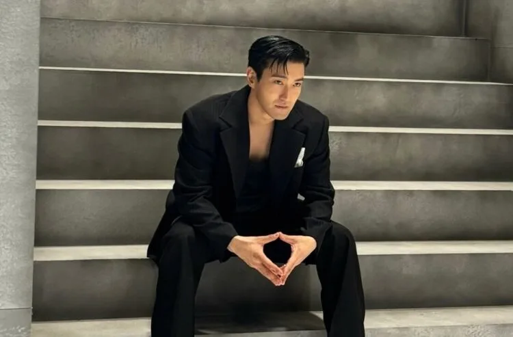 Source: IG/siwonchoi