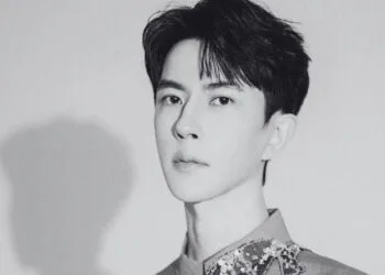 SOURCE: WEIBO (于朦胧)