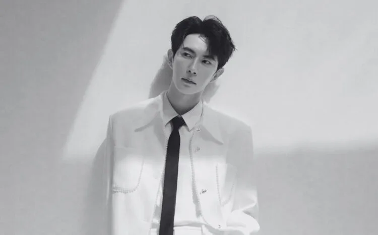 SOURCE: WEIBO (于朦胧)