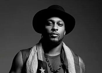 Source: Facebook/dangelo