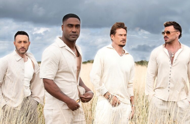 Source: Facebook/officialblue