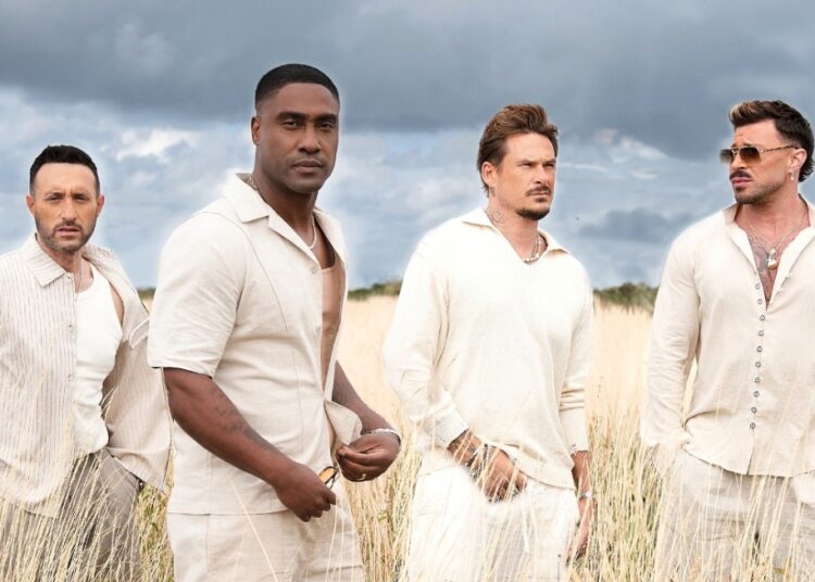 Source: Facebook/officialblue