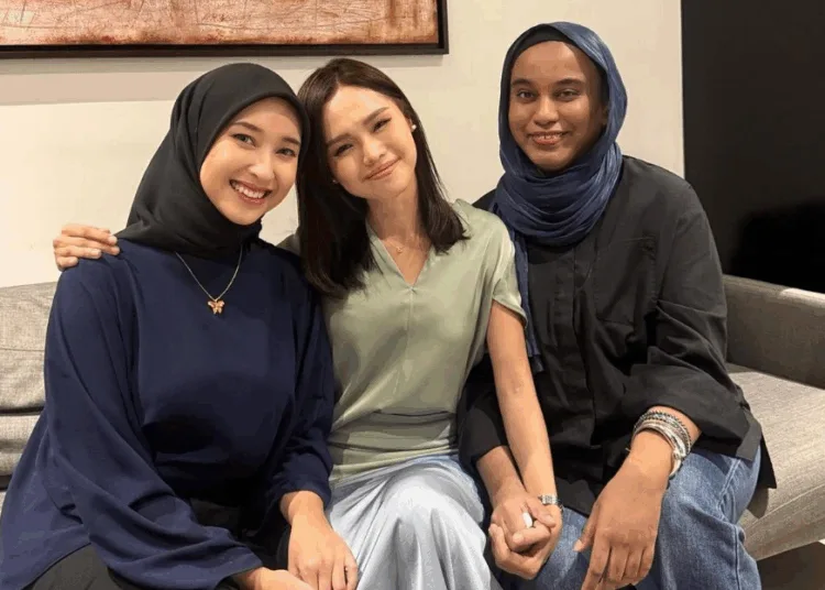 Source: Instagram/bellaastillah