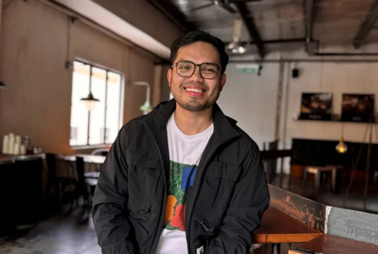 Source: Twitter/khairulaming