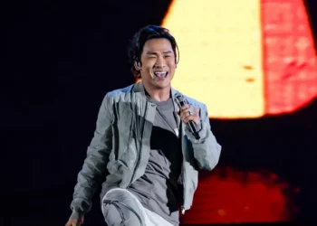 SOURCE: FACEBOOK (杜德偉 Alex To)