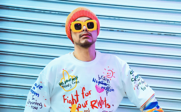 SOURCE: FACEBOOK (Namewee 黃明志)