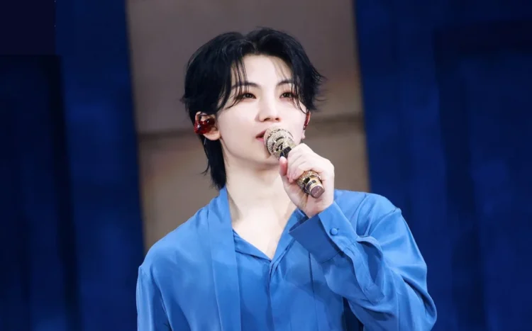 SOURCE: FACEBOOK (SEVENTEEN)