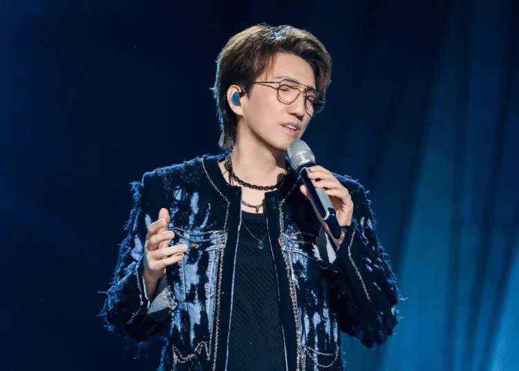 SOURCE: FACEBOOK (林志炫TerryLin(炫音音樂))