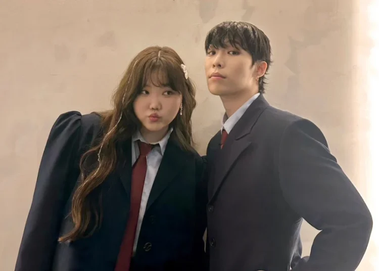 SOURCE: TWITTER (@official_akmu)