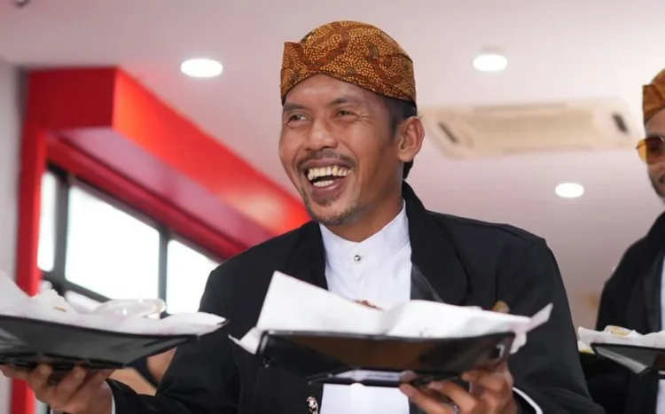 SOURCE: INSTAGRAM (@shuibsepahtu)