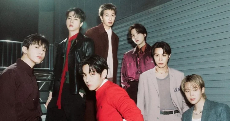 SOURCE: TWITTER (@GQMagazine)