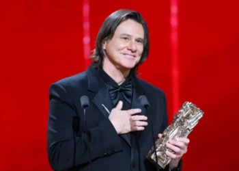 SOURCE: TWITTER (@THR)