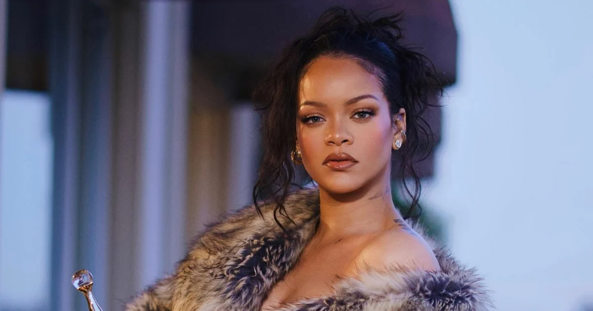 SOURCE: INSTAGRAM (@badgalriri)