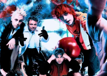 SOURCE: TWITTER (@5SOS)