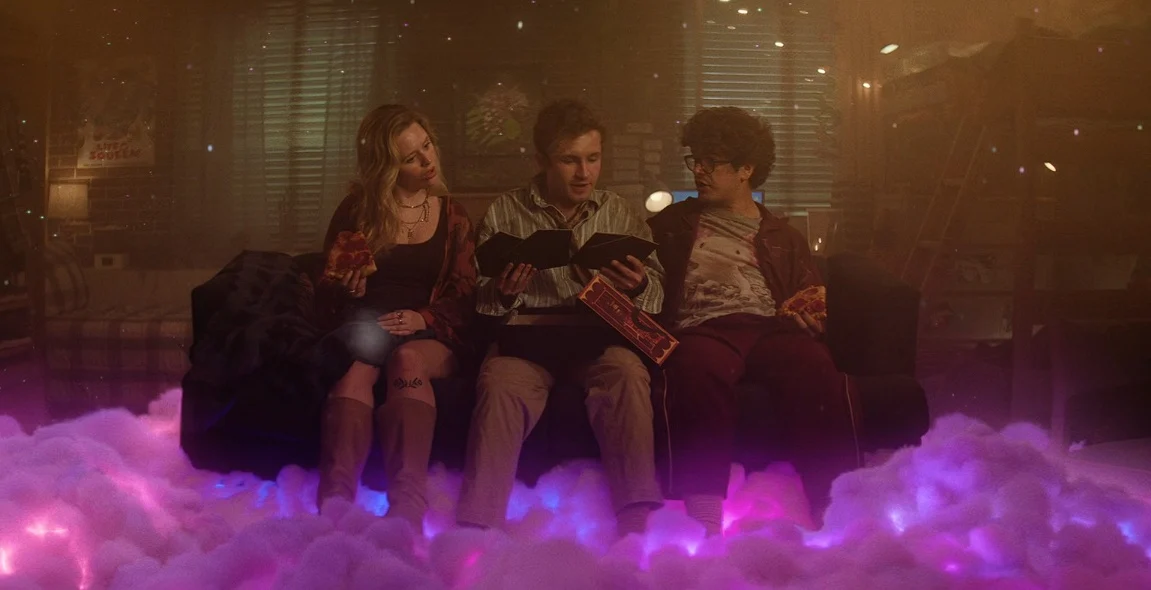 Gaten Matarazzo, Sean Giambrone, and Lulu Wilson have a trip in "Pizza Movie"