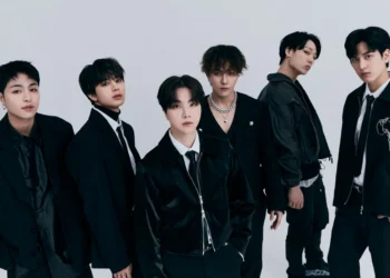 SOURCE: TWITTER (@iKONIC_143)