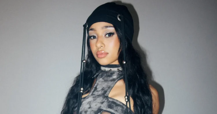 SOURCE: FACEBOOK (KATSEYE)