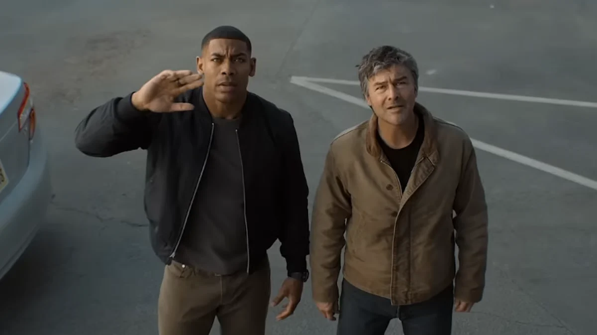 Aaron Pierre as John Stewart and Kyle Chandler as Hal Jordan in HBO's "Lanterns"