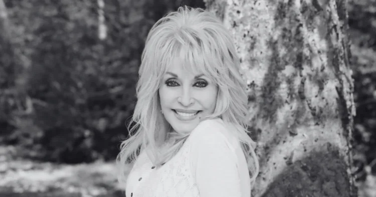SOURCE: TWITTER (@DollyParton)
