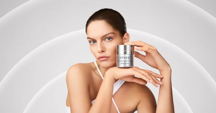 SOURCE: ELIZABETH ARDEN