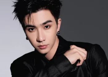 SOURCES; INSTAGRAM (@perthppe)