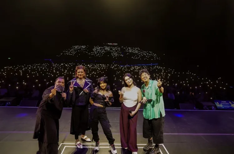 Source: @wearelol.asia on Instagram