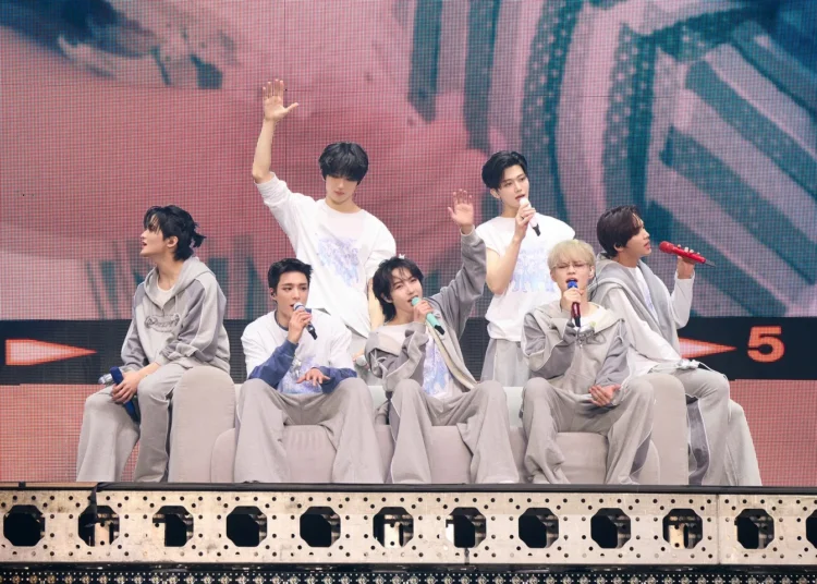 image source: smtown